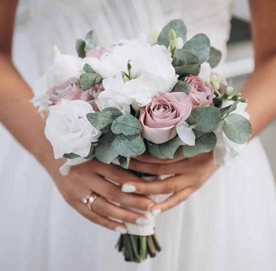 Hobbit room hire: For life’s intimate occasions